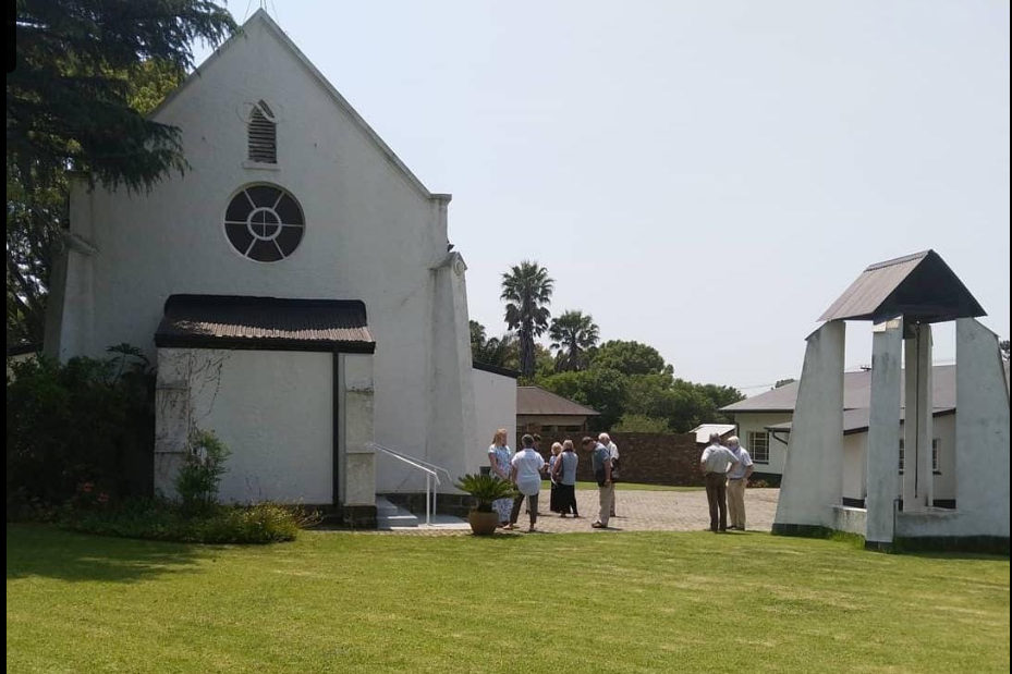 IE_St John's Piet Retief